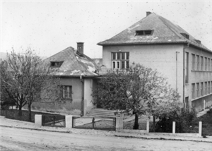 57 skola