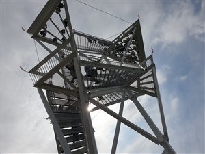 Vyhliadková veža na Devínskej Kobyle