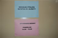 Sociálna výdajňa šatstva začala fungovať